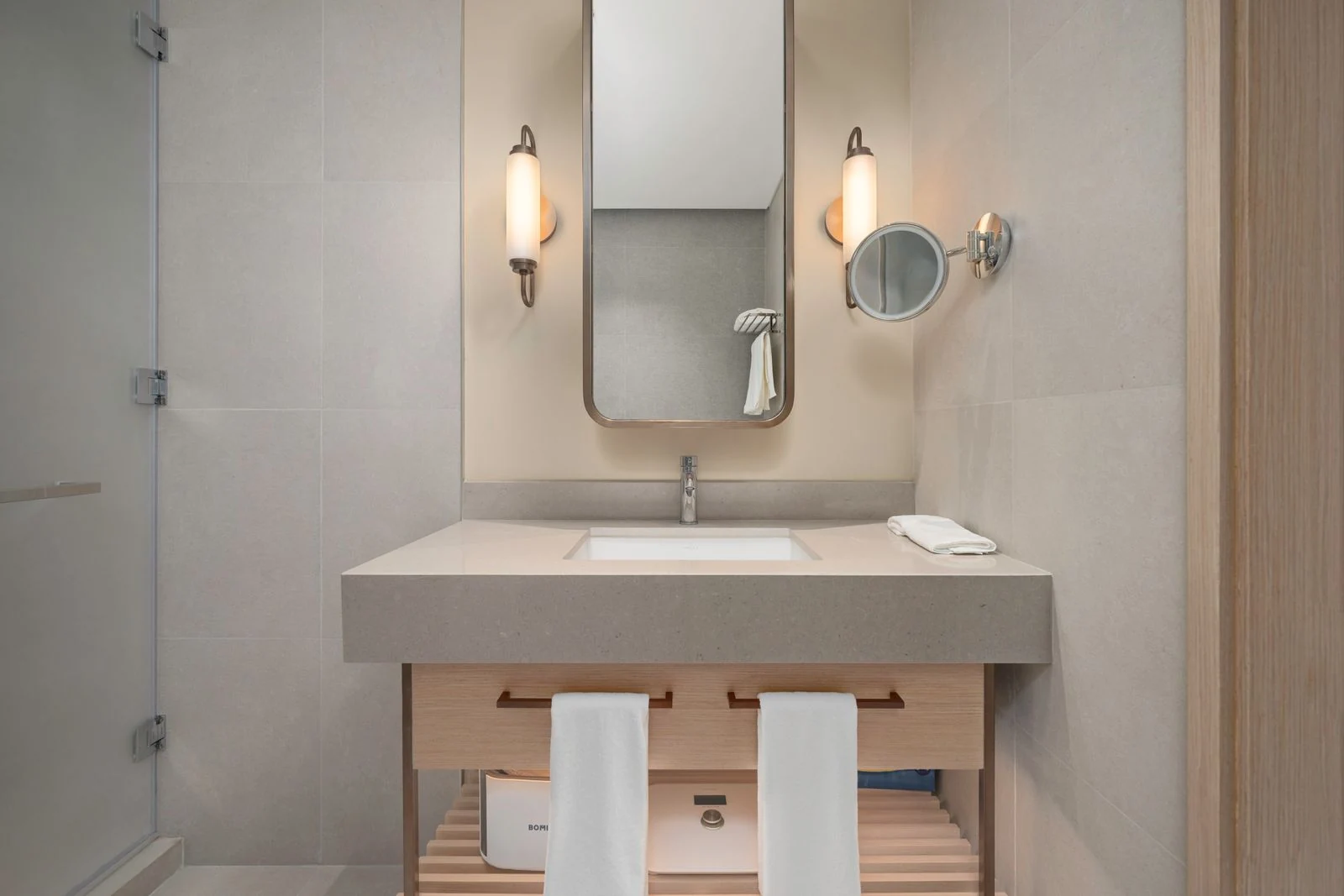 Bathroom basin and mirror
