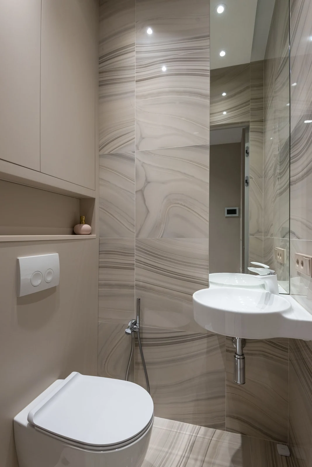 Bathroom layout and fittings